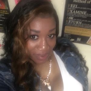 Meet your Posher, Latoya